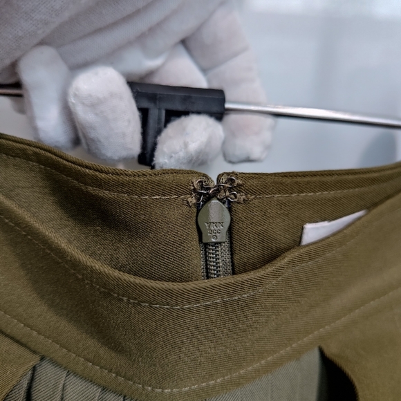 CLANE Military docking pleats skirt - Picture 7 of 9